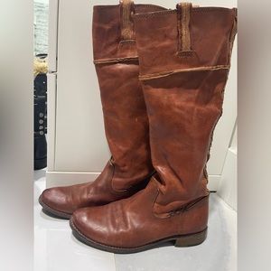 FRYE Women’s leather boots